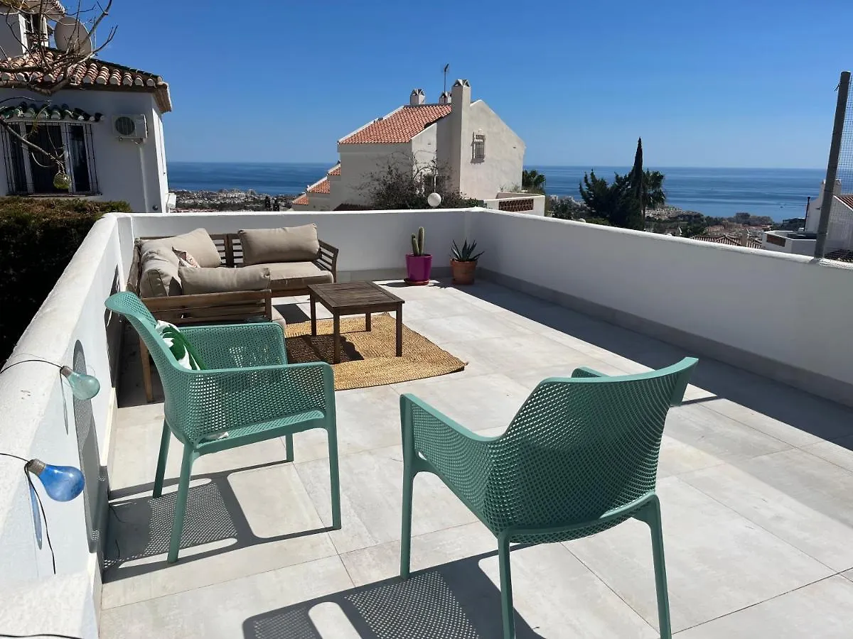 A Terrace With Sea View, 2 Bedrooms Apartment In Benalmádena