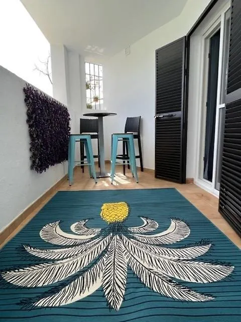 A Terrace With Sea View, 2 Bedrooms Apartment In Benalmádena Spanje